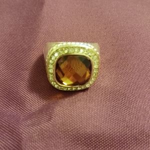 Women's  ring